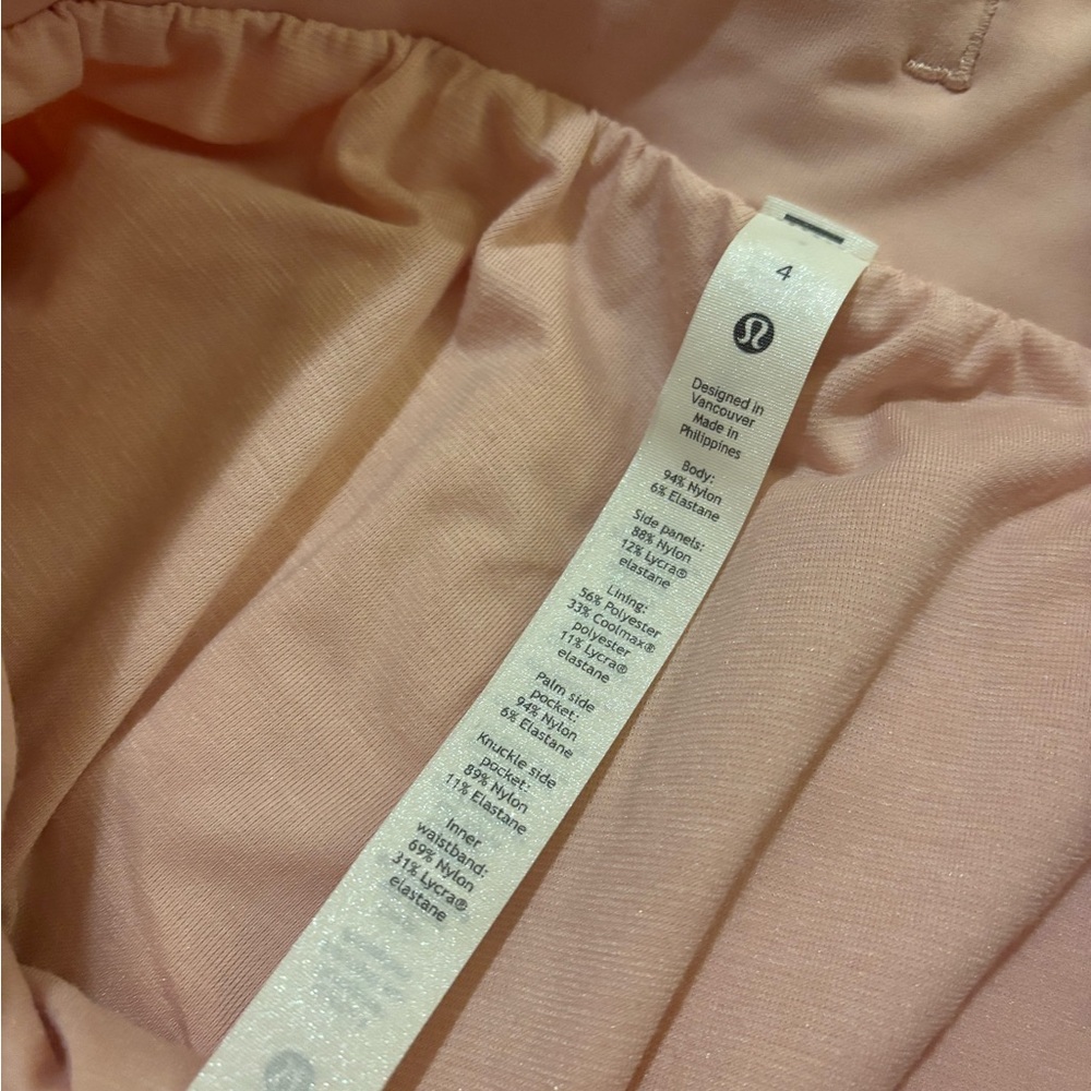 Lululemon - Picture 3 of 4